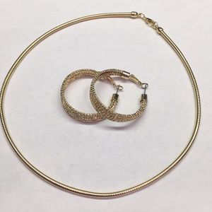 Gold earrings and necklace combo